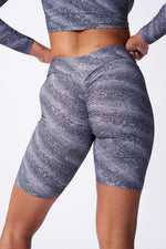 Onyx Scrunch Shorts