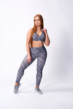 Onyx Scrunch Leggings