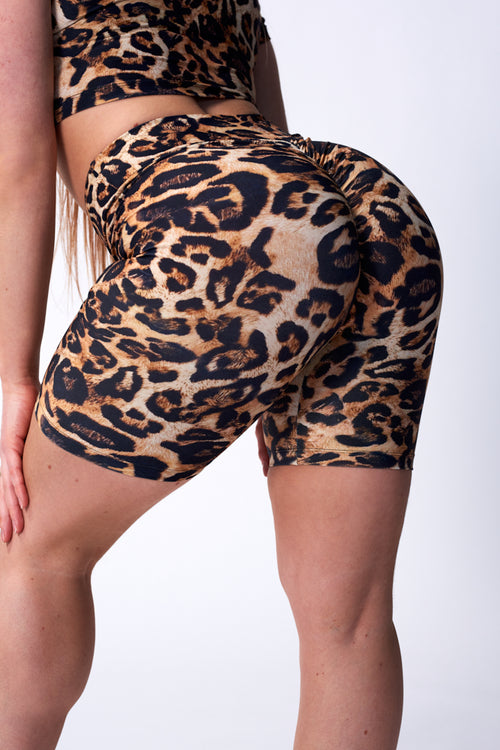 Leo Scrunch Shorts